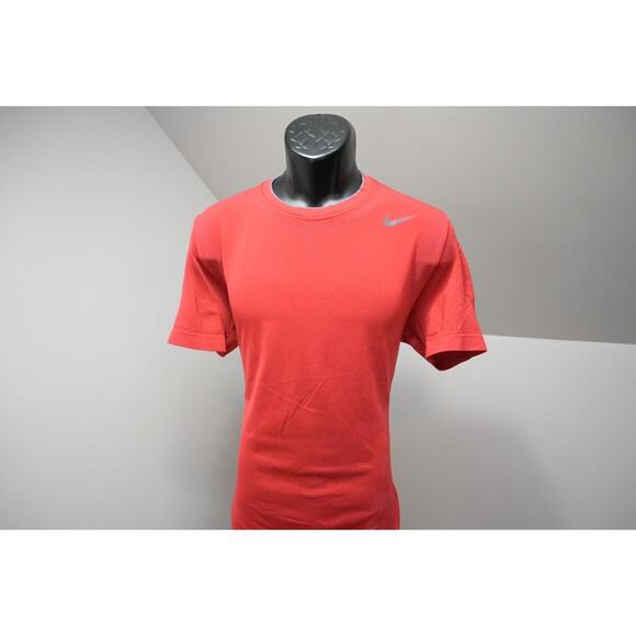 Nike Pro Gym Shirt Dri Fit Fited Short Sleeve Performance Red Mens Sz XL - Picture 2 of 9